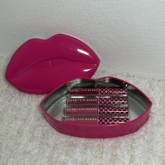 Nicole Miller Pink Lip Gloss Set - Picture 3 of 3